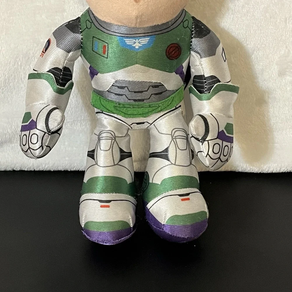 Disney Pixar Lightyear Space Ranger Alpha Buzz Lightyear Plush Doll Toy 2021